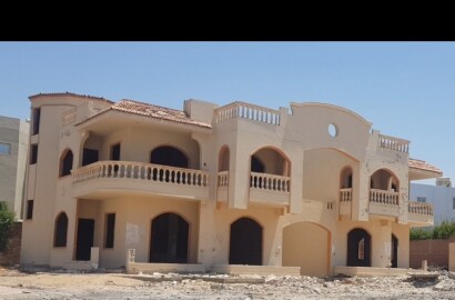 1453 twin villa in mobarak 7 for sale