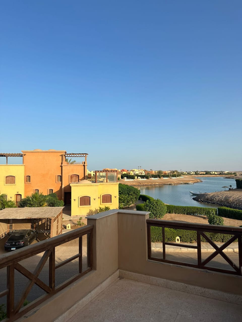 Exklusive 3/3 Villa mit Lagunenblick in Sabina - El Gouna (3/3 steht hier für 3 Zimmer und 3 Badezimmer)