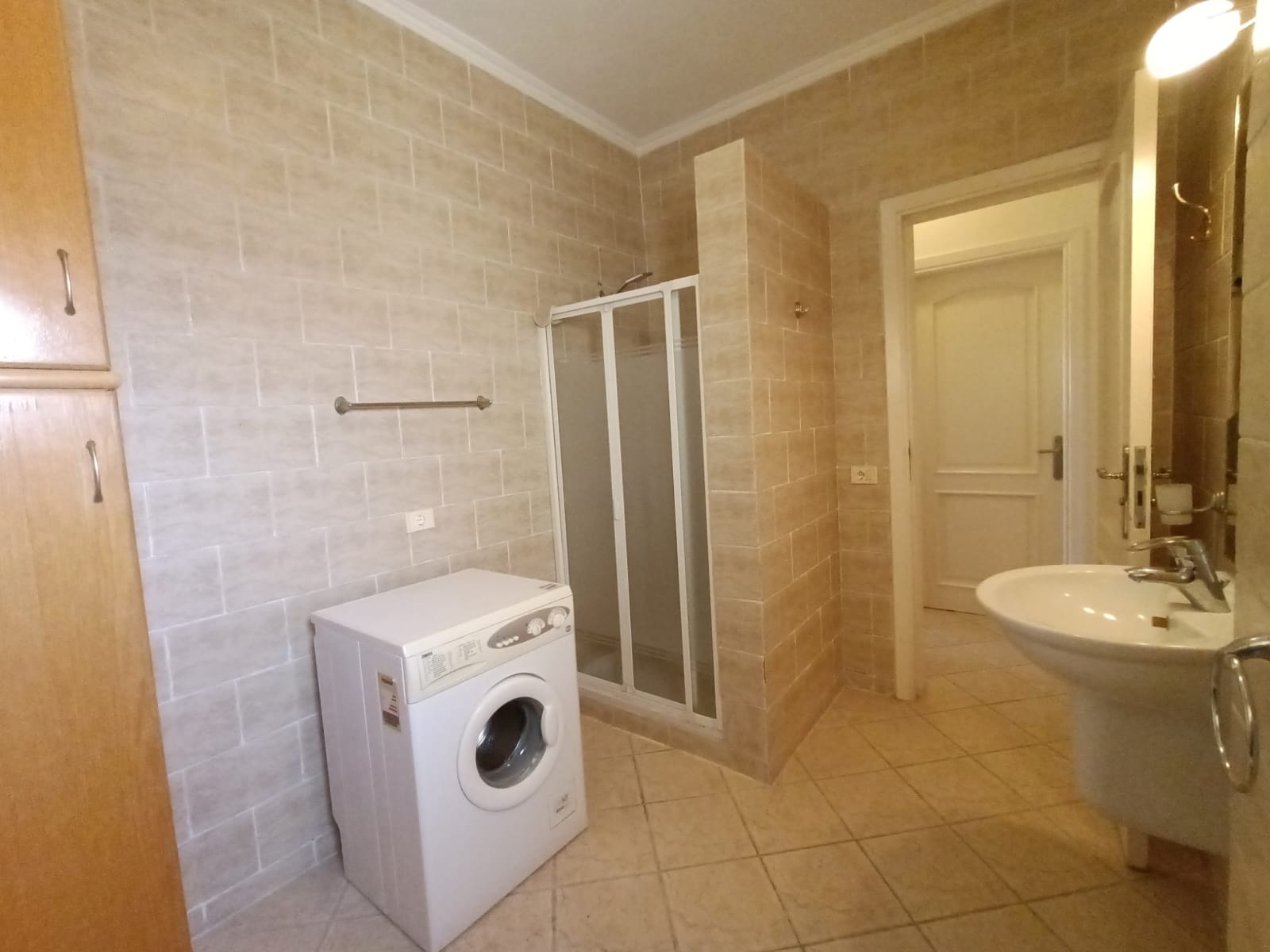 1438 2 bedroom apartment in compound with pool