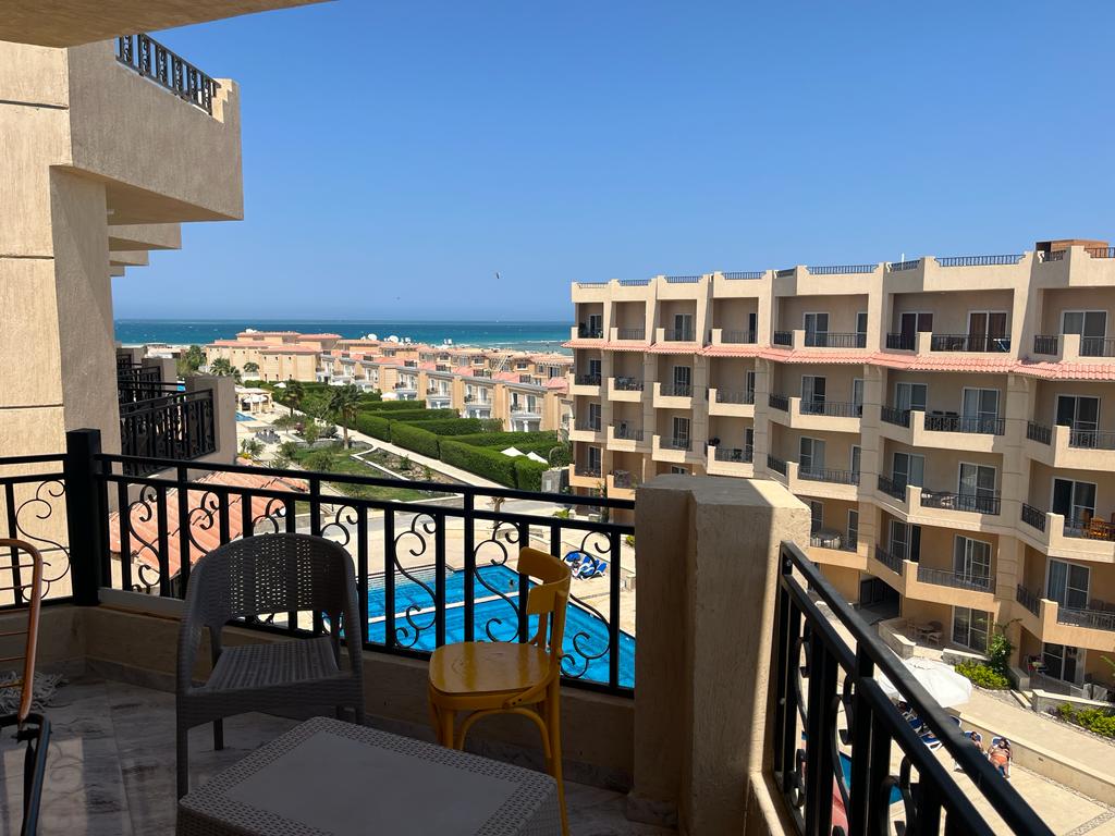 1435 2 bedroom apartment in compound with private beach