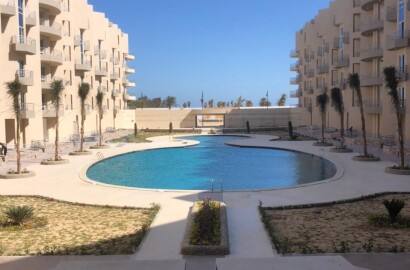 Apartment with a pool and one bedroom the Princ