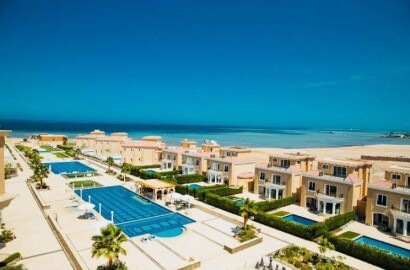 1476 Beachfront apartment in Selena Bay in Al-Ahya area